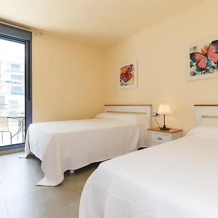Apartamento Uhc Mar Augusta Family Complex Cambrils