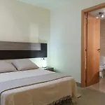 Uhc Mar Augusta Family Complex Superior קמברילס