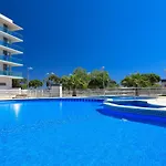 Uhc Mar Augusta Family Complex Superior * קמברילס